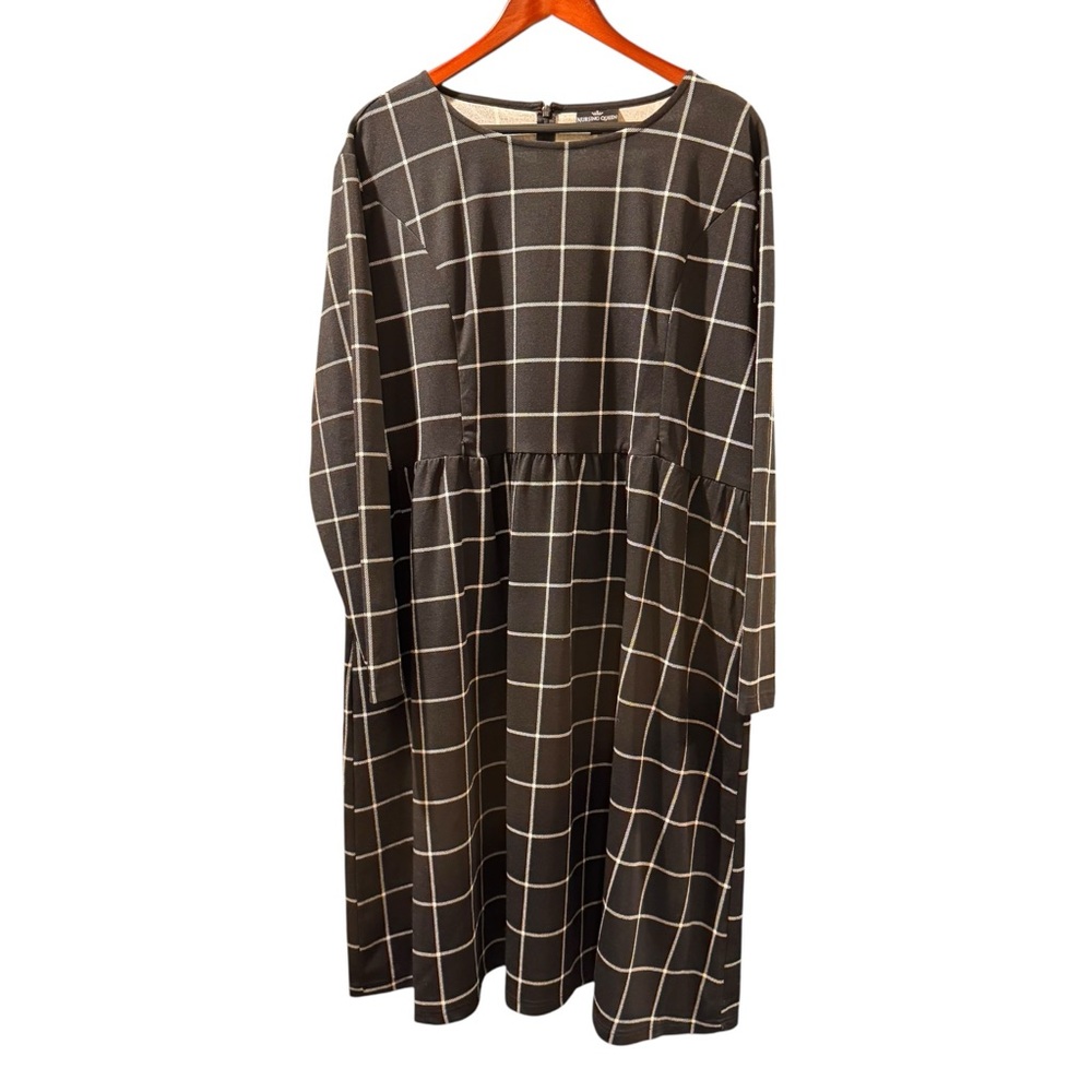 Nursing Queen Windowpane Midi Dress Nursing Access Zippers